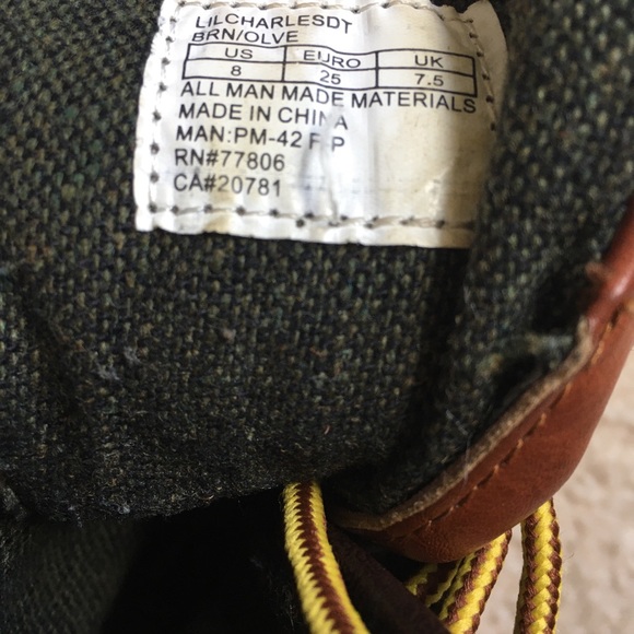 ☘️Tommy Hilfiger toddler boots cute!!☘️ - Picture 3 of 3